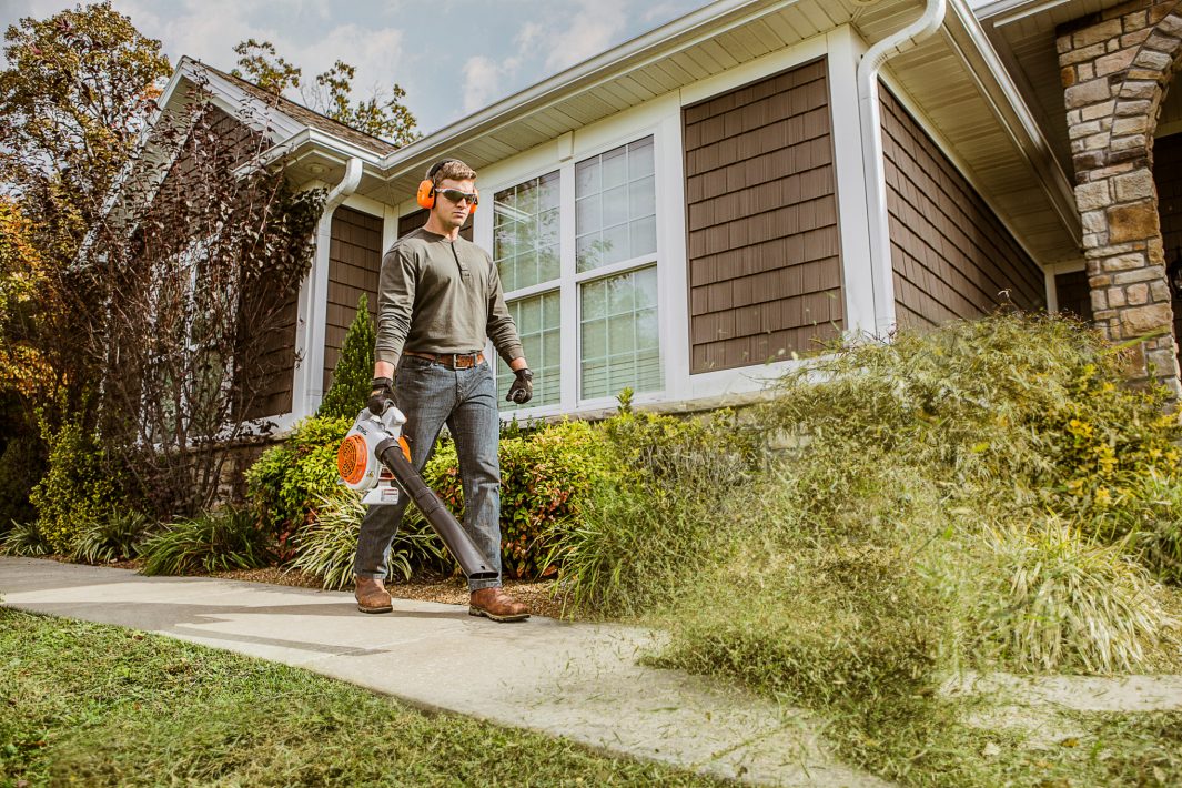 STIHL BG 86 handheld blower noise rating