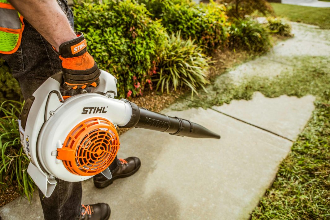 STIHL BG 86 handheld blower air speed